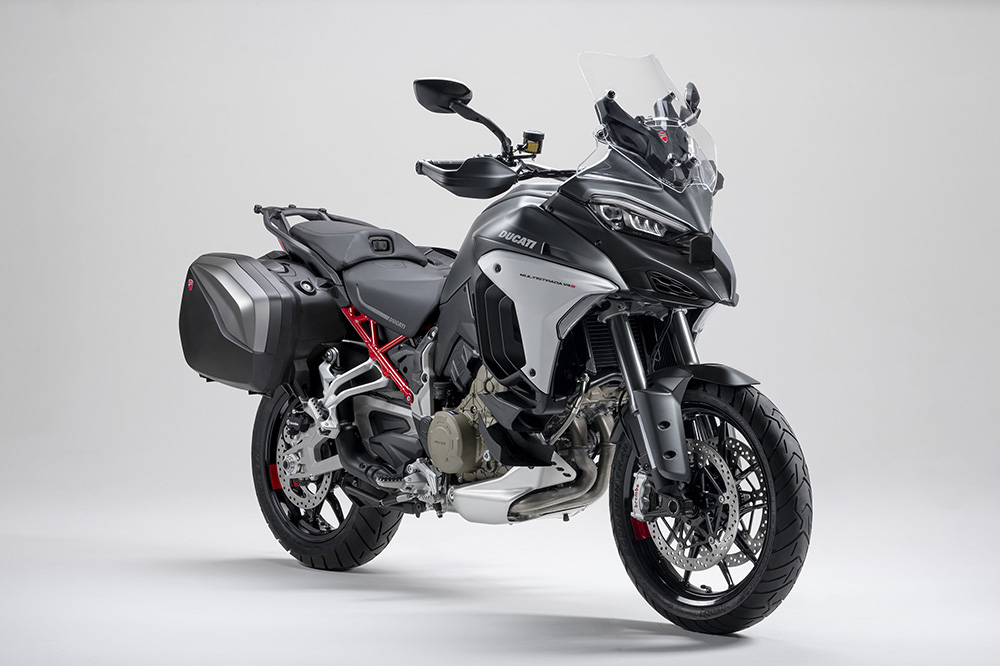 Ducati расширяет гарантию: теперь четыре года! Ducati расширяет гарантию: теперь четыре года!